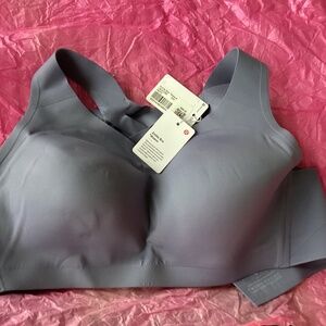 NWT Lululemon enlite bra 34d new with tag